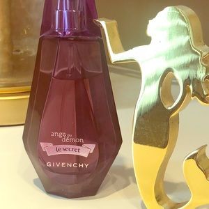 Givenchy ange ou demon le secret elixir intense